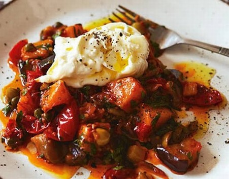 Menu55 - Caponata z dýně a červené řepy s burratou